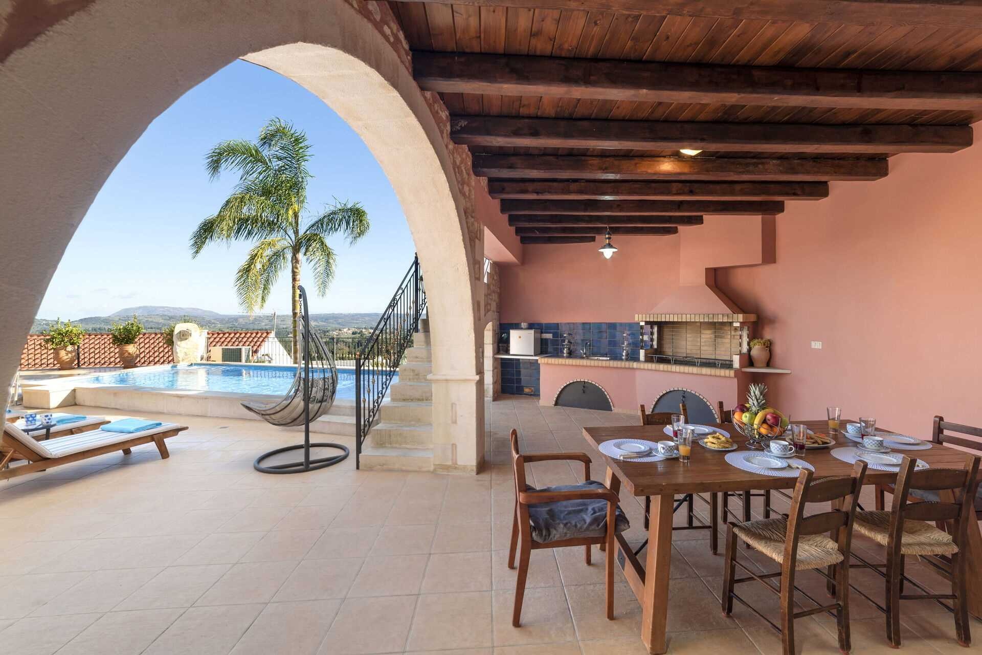 Mediterranean Villas in Greece and Spain